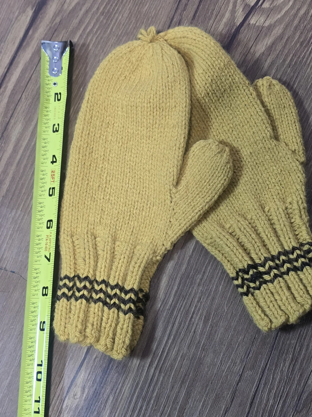 Handmade Mustard Yellow Knit Mittens with Brown Stripe Accent NWOT Hufflepuff